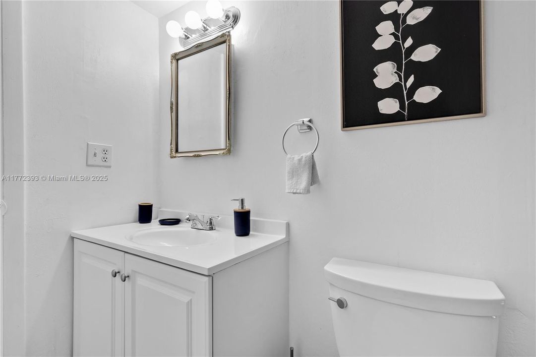 最近租的: $2,500 (2 贝兹, 1 浴室, 800 平方英尺)