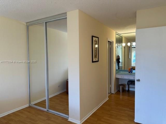 Recientemente alquilado: $2,600 (2 camas, 2 baños, 1286 Pies cuadrados)