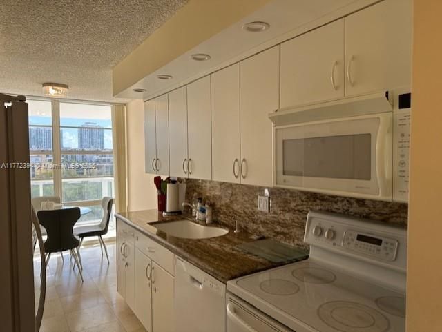 Recientemente alquilado: $2,600 (2 camas, 2 baños, 1286 Pies cuadrados)