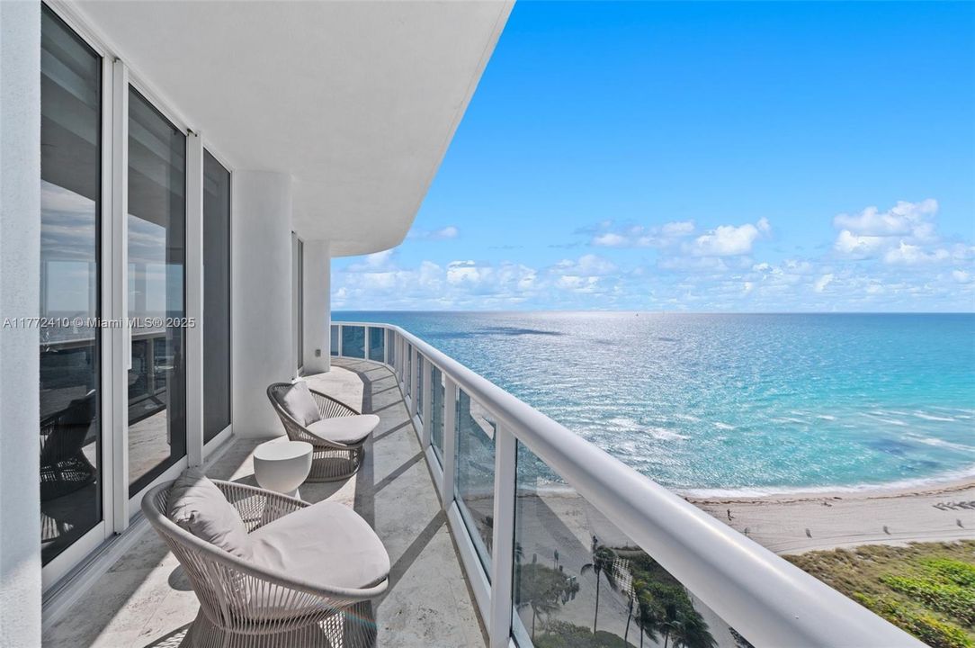 Active With Contract: $7,200,000 (3 beds, 3 baths, 2850 Square Feet)