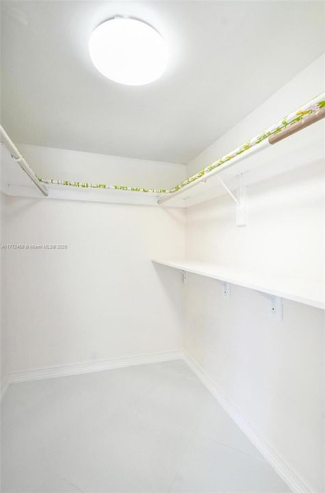 Vendido Recientemente: $350,000 (2 camas, 2 baños, 1250 Pies cuadrados)