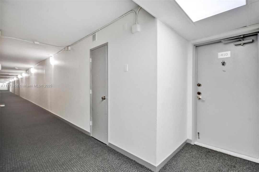 Vendido Recientemente: $350,000 (2 camas, 2 baños, 1250 Pies cuadrados)