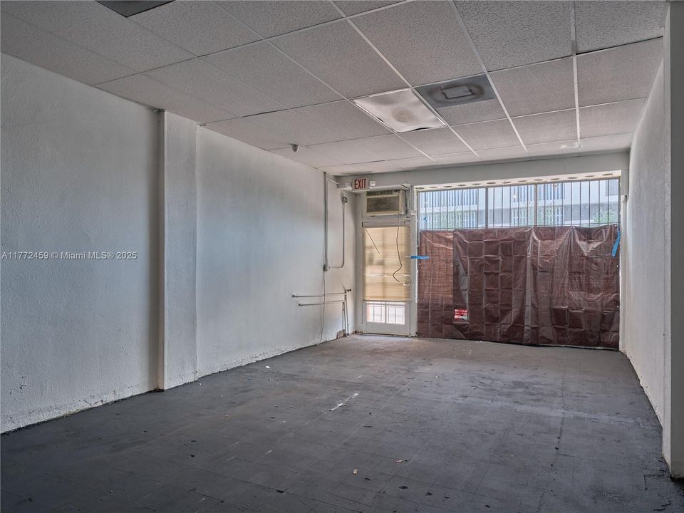 出租: $3,400 (0 贝兹, 0 浴室, 0 平方英尺)