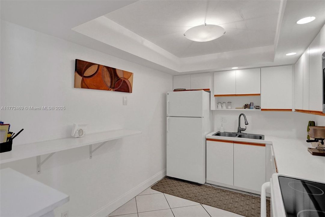 Recientemente alquilado: $1,900 (1 camas, 1 baños, 850 Pies cuadrados)