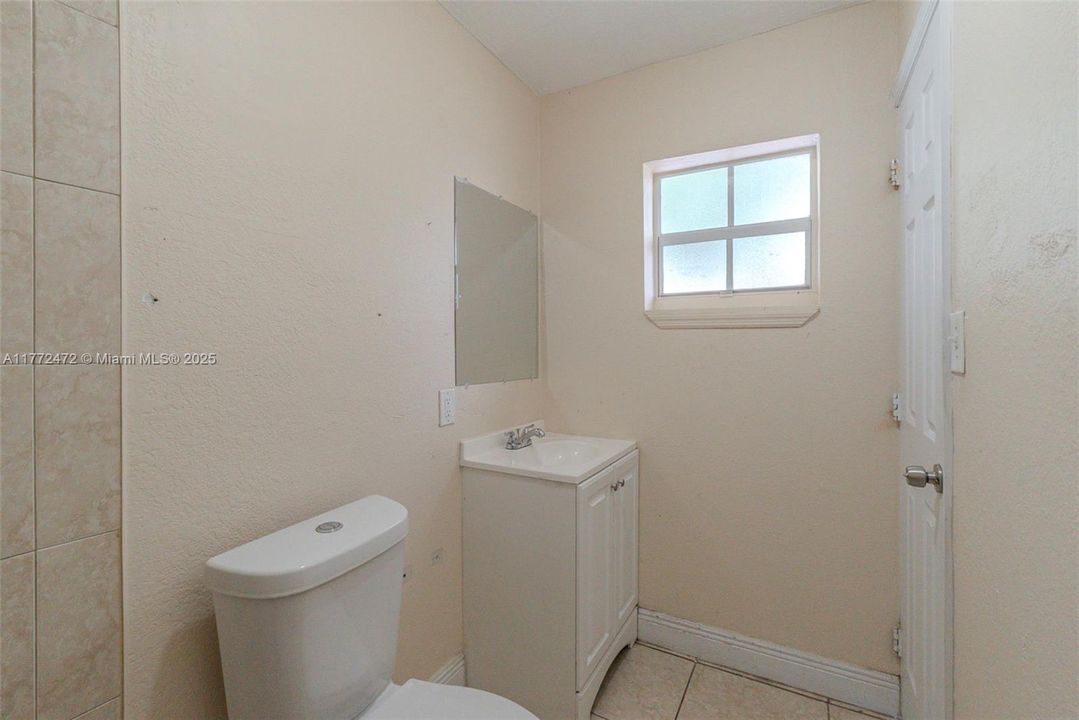 Recently Sold: $555,000 (3 beds, 2 baths, 1422 Square Feet)