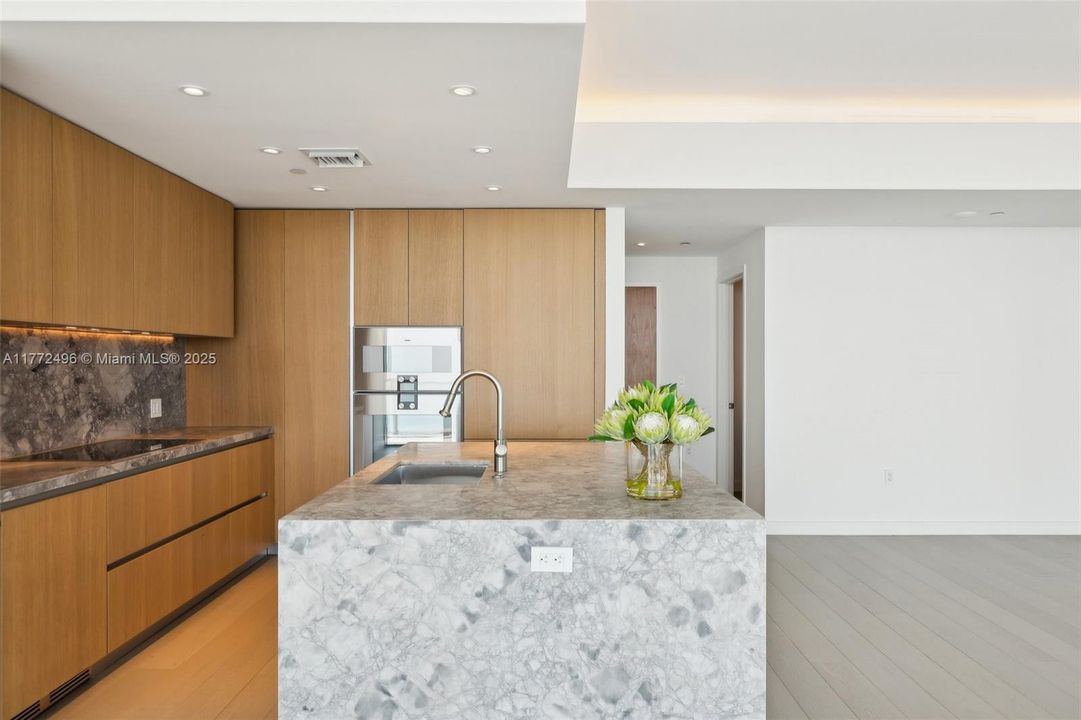 For Sale: $14,000,000 (4 beds, 4 baths, 6777 Square Feet)