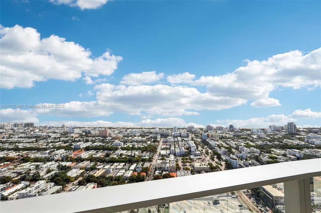 For Sale: $14,000,000 (4 beds, 4 baths, 6777 Square Feet)