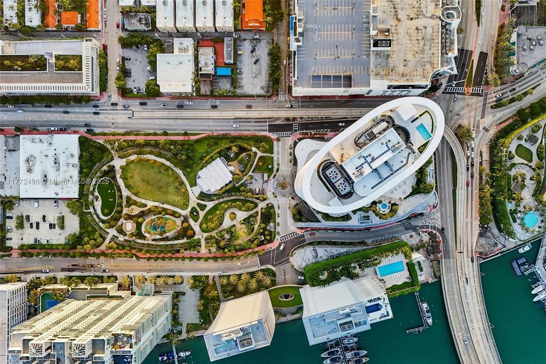 For Sale: $14,000,000 (4 beds, 4 baths, 6777 Square Feet)