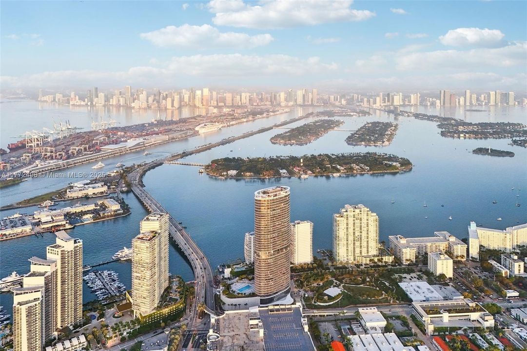 For Sale: $14,000,000 (4 beds, 4 baths, 6777 Square Feet)