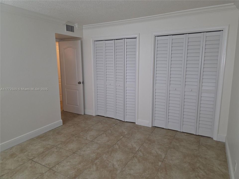 For Rent: $2,000 (2 beds, 2 baths, 1332 Square Feet)