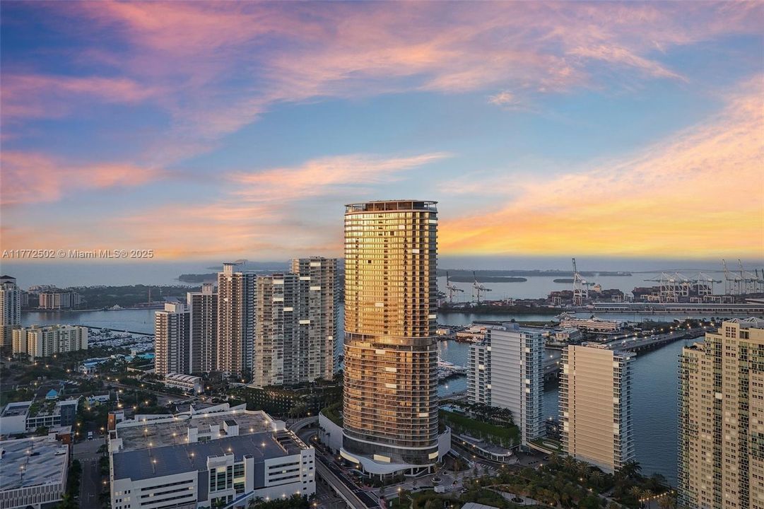 For Sale: $14,000,000 (4 beds, 4 baths, 5155 Square Feet)