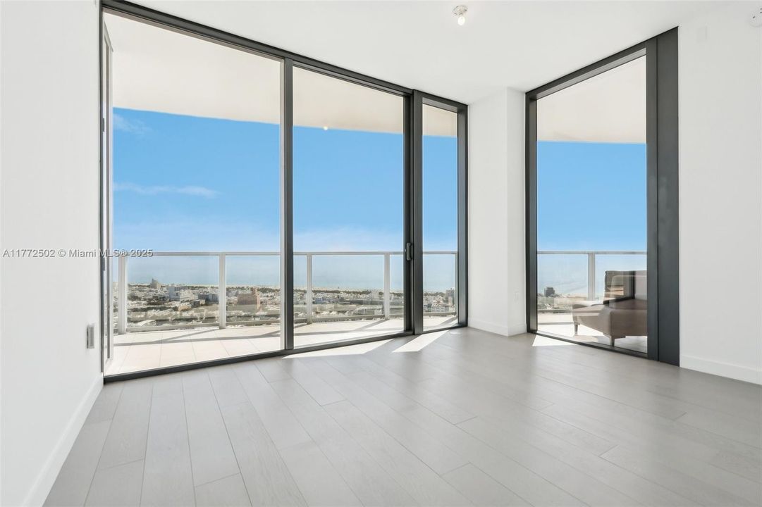 For Sale: $14,000,000 (4 beds, 4 baths, 5155 Square Feet)