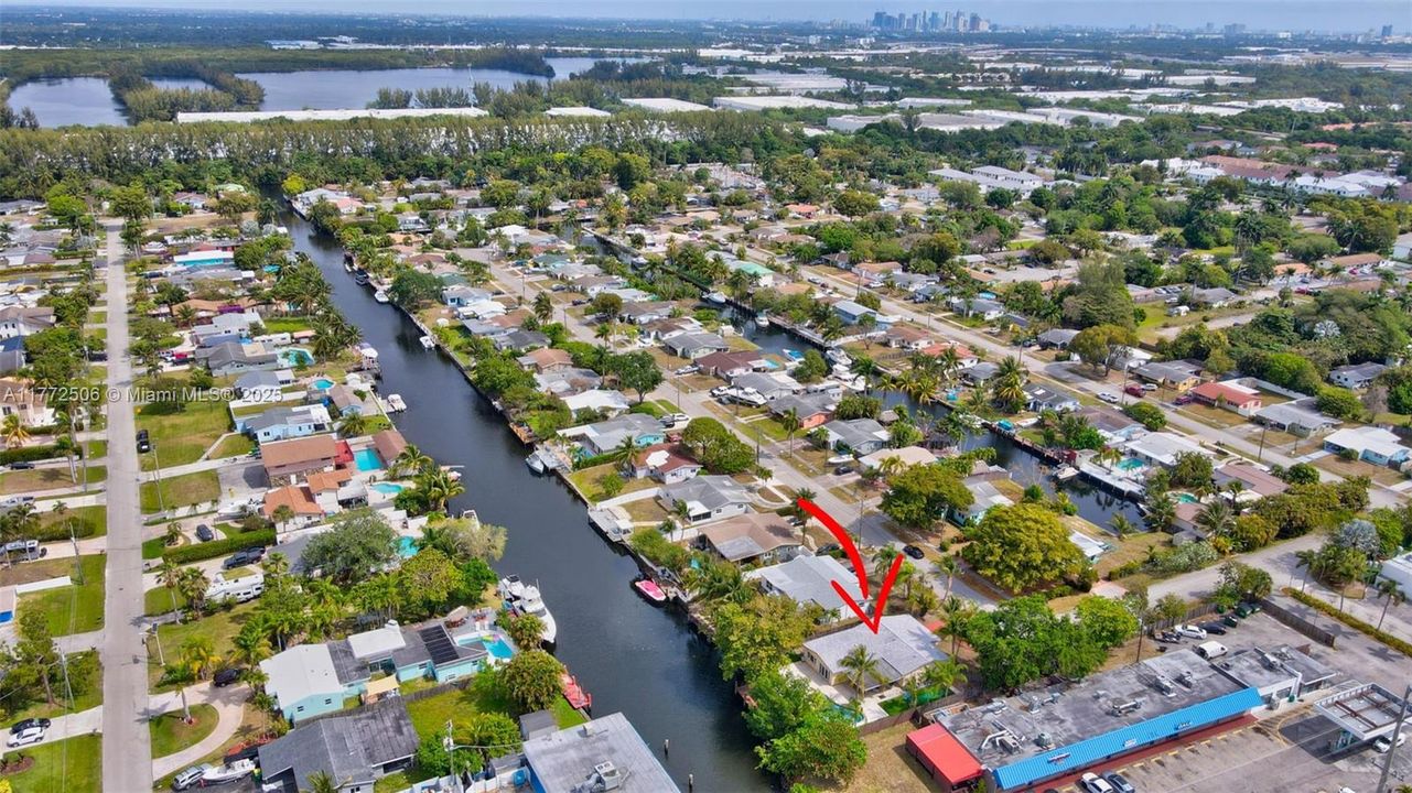 Recently Sold: $699,000 (3 beds, 2 baths, 1728 Square Feet)