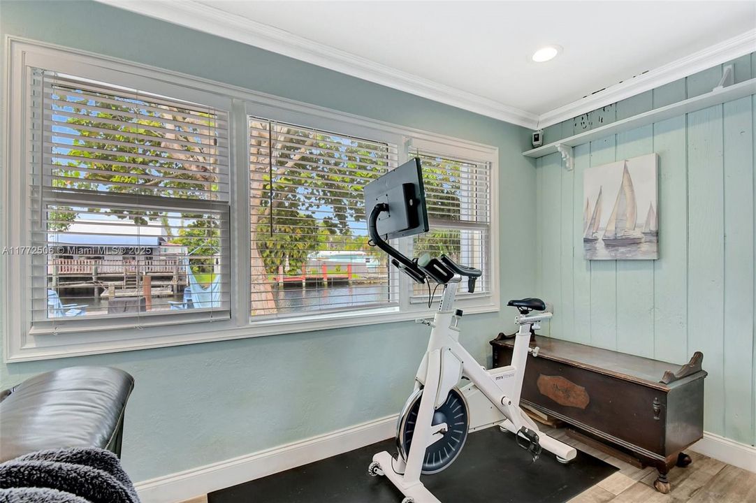 Recently Sold: $699,000 (3 beds, 2 baths, 1728 Square Feet)