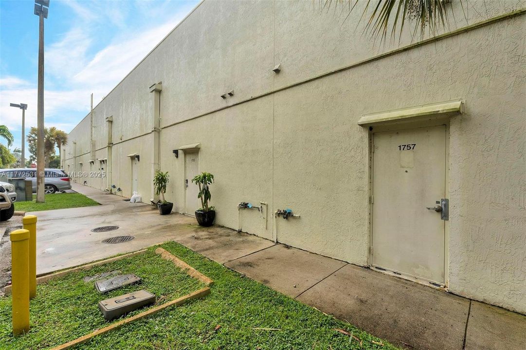 Recently Sold: $525,000 (0 beds, 0 baths, 0 Square Feet)