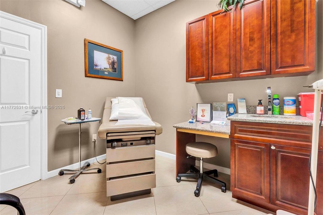 Recently Sold: $525,000 (0 beds, 0 baths, 0 Square Feet)