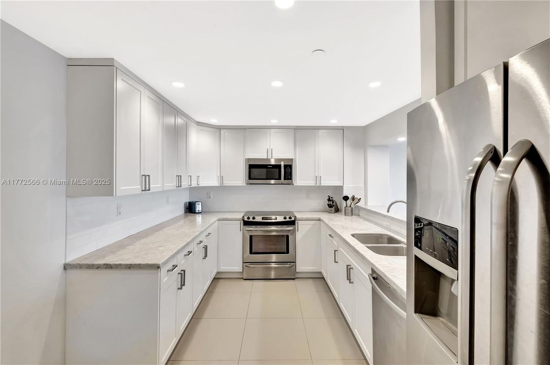 Active With Contract: $8,500 (2 beds, 2 baths, 1485 Square Feet)