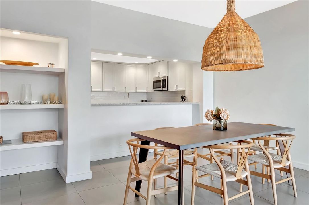 Active With Contract: $8,500 (2 beds, 2 baths, 1485 Square Feet)