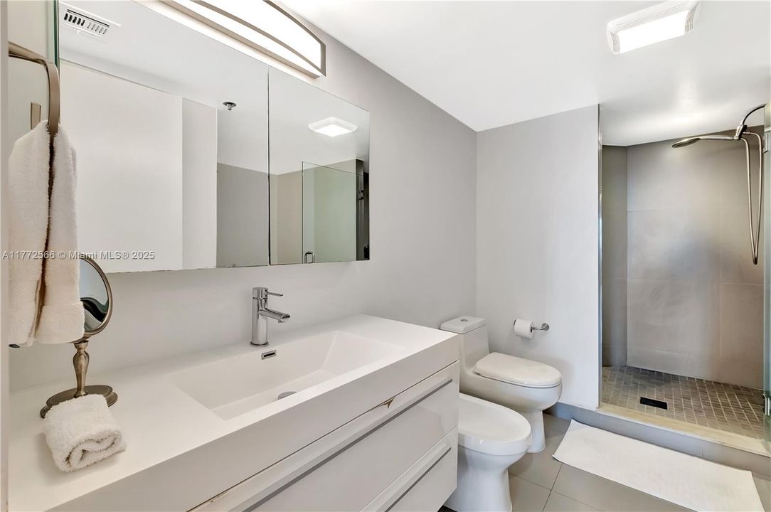 Active With Contract: $8,500 (2 beds, 2 baths, 1485 Square Feet)