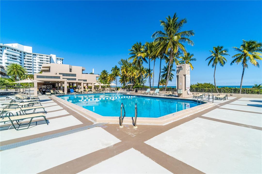 Ocean Front Pool