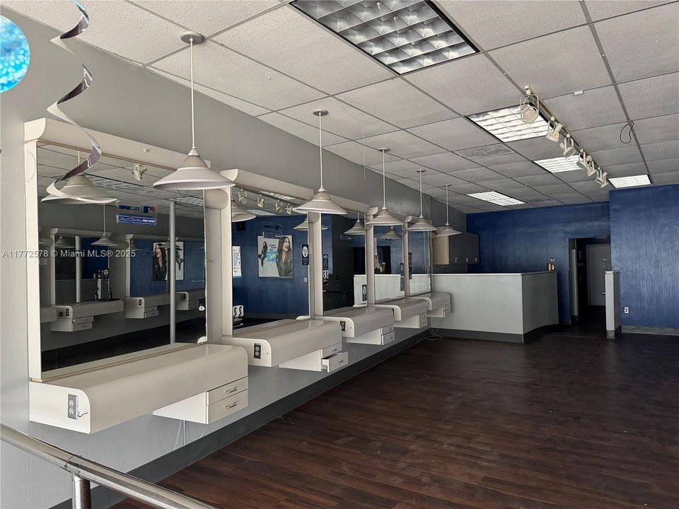 Recently Rented: $5,500 (0 beds, 0 baths, 0 Square Feet)