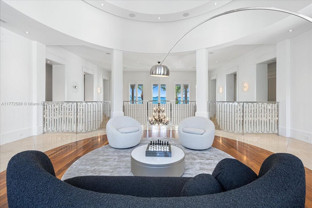 For Sale: $30,000,000 (6 beds, 7 baths, 8748 Square Feet)