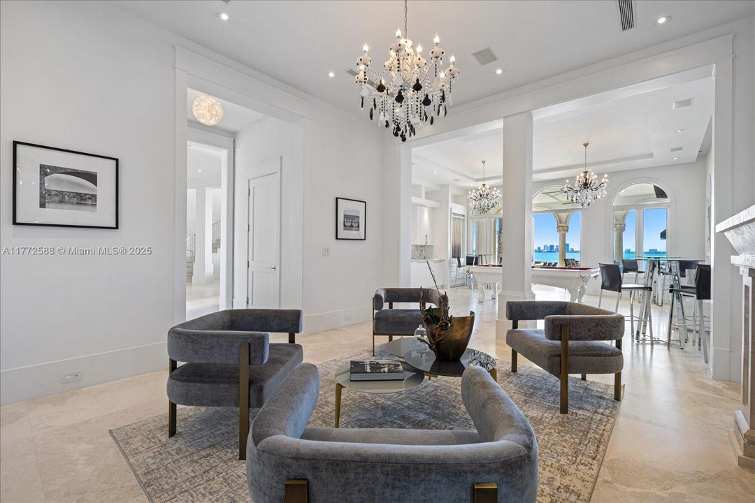 For Sale: $30,000,000 (6 beds, 7 baths, 8748 Square Feet)