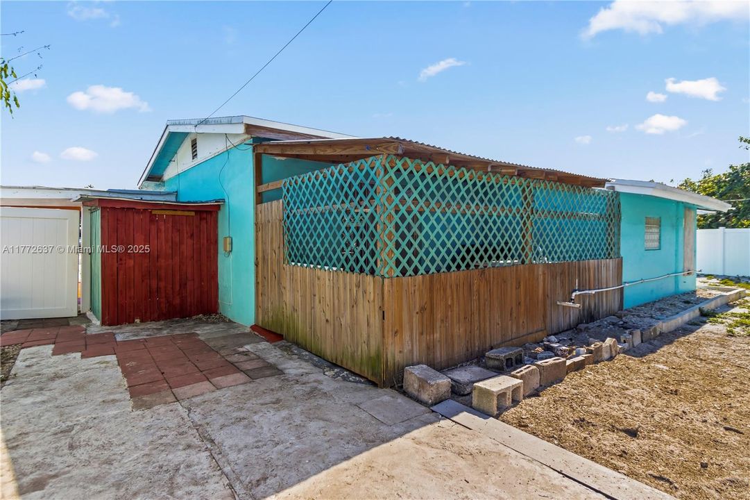 Recientemente alquilado: $2,750 (3 camas, 2 baños, 1116 Pies cuadrados)