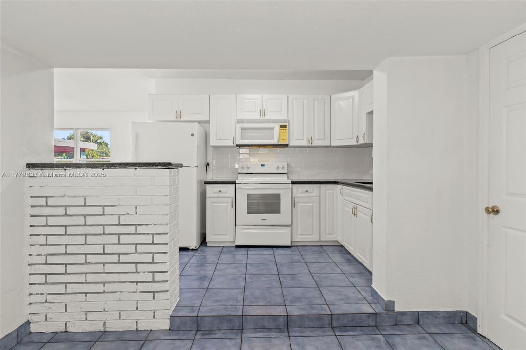 Recientemente alquilado: $2,750 (3 camas, 2 baños, 1116 Pies cuadrados)