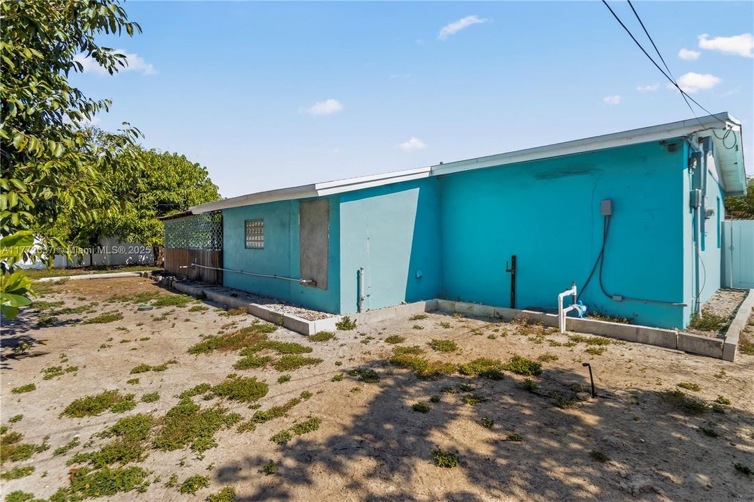 Recientemente alquilado: $2,750 (3 camas, 2 baños, 1116 Pies cuadrados)