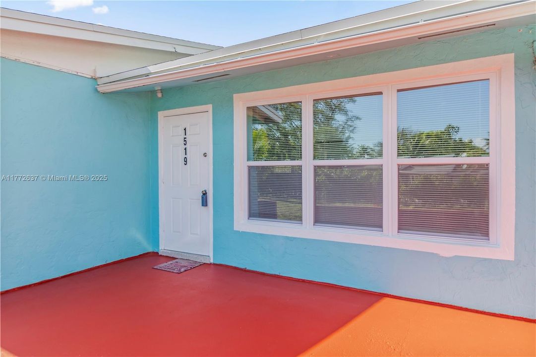 Recientemente alquilado: $2,750 (3 camas, 2 baños, 1116 Pies cuadrados)