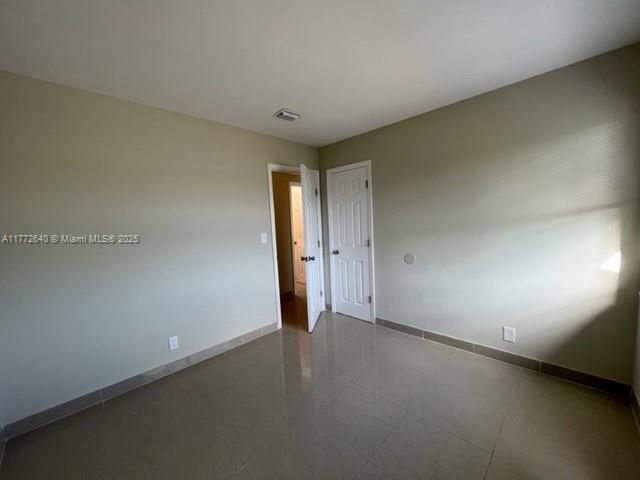 Recently Rented: $2,100 (3 beds, 2 baths, 0 Square Feet)