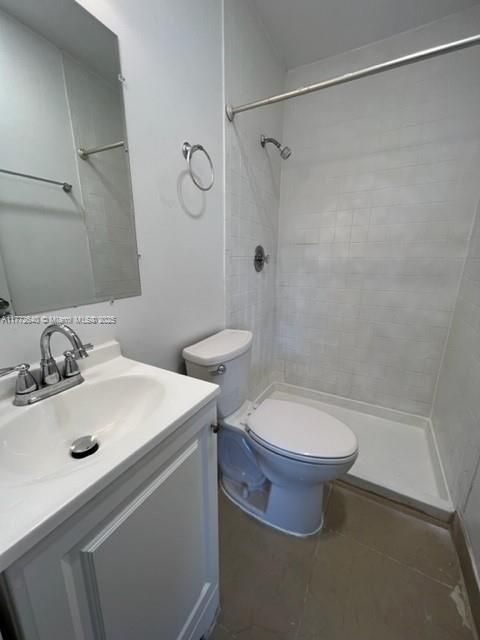 Recently Rented: $2,100 (3 beds, 2 baths, 0 Square Feet)