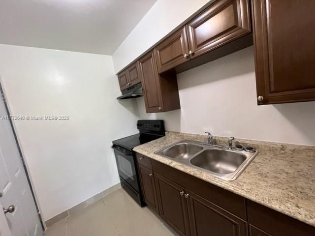 Recently Rented: $2,100 (3 beds, 2 baths, 0 Square Feet)