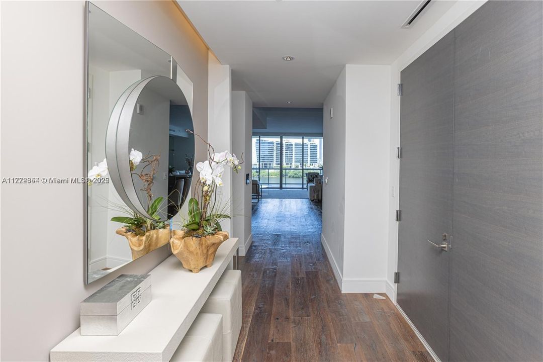 Recently Rented: $17,500 (4 beds, 6 baths, 3801 Square Feet)