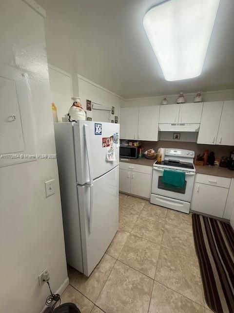 Vendido Recientemente: $289,900 (3 camas, 2 baños, 1140 Pies cuadrados)