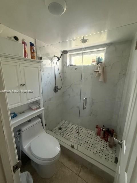 Vendido Recientemente: $289,900 (3 camas, 2 baños, 1140 Pies cuadrados)