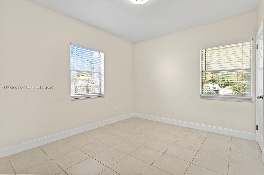 最近租的: $3,595 (4 贝兹, 2 浴室, 1600 平方英尺)