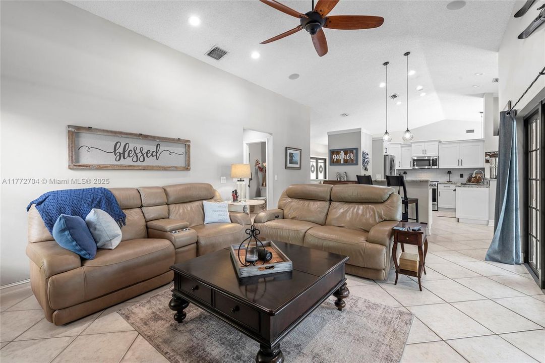 Recently Sold: $840,000 (3 beds, 2 baths, 2365 Square Feet)