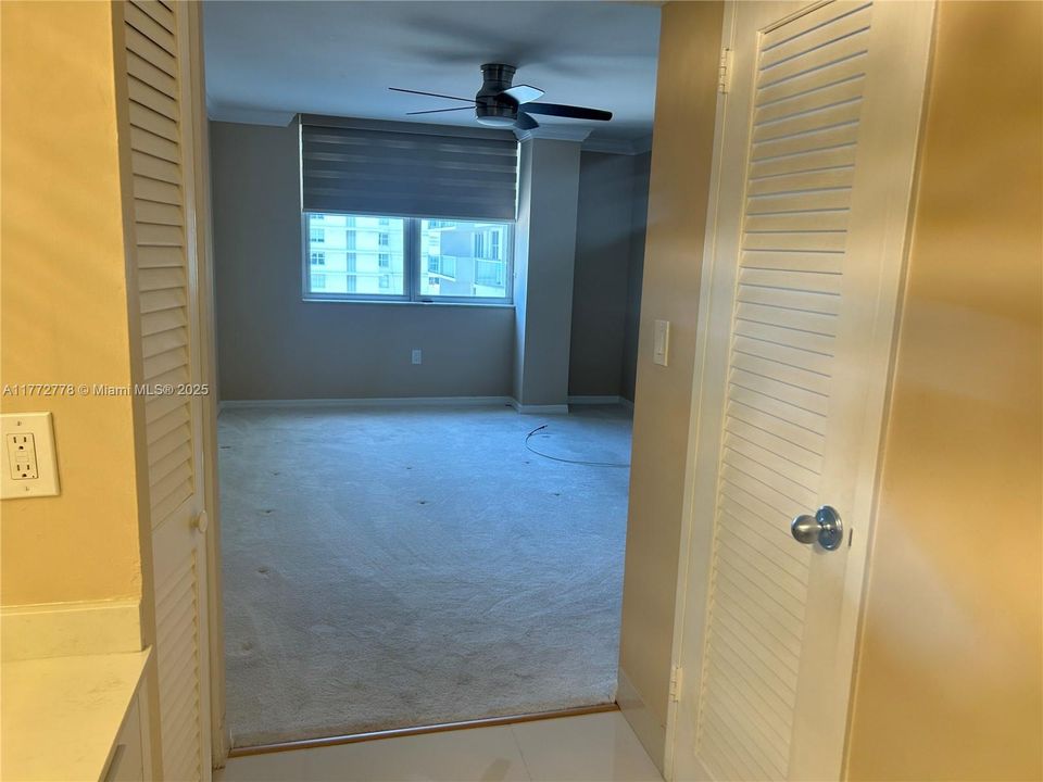 Recently Sold: $675,000 (2 beds, 2 baths, 1031 Square Feet)