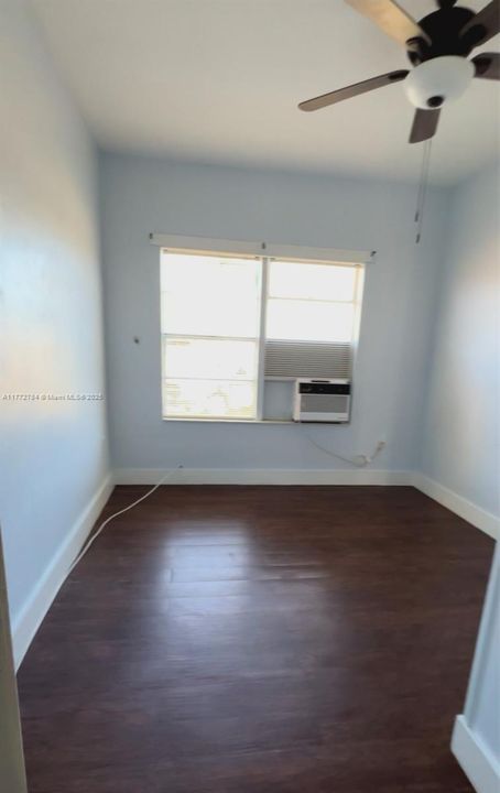For Rent: $1,600 (1 beds, 1 baths, 4159 Square Feet)