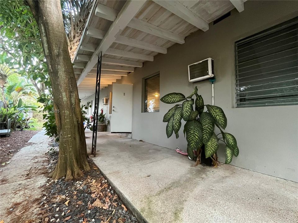 Recientemente alquilado: $1,495 (1 camas, 1 baños, 600 Pies cuadrados)