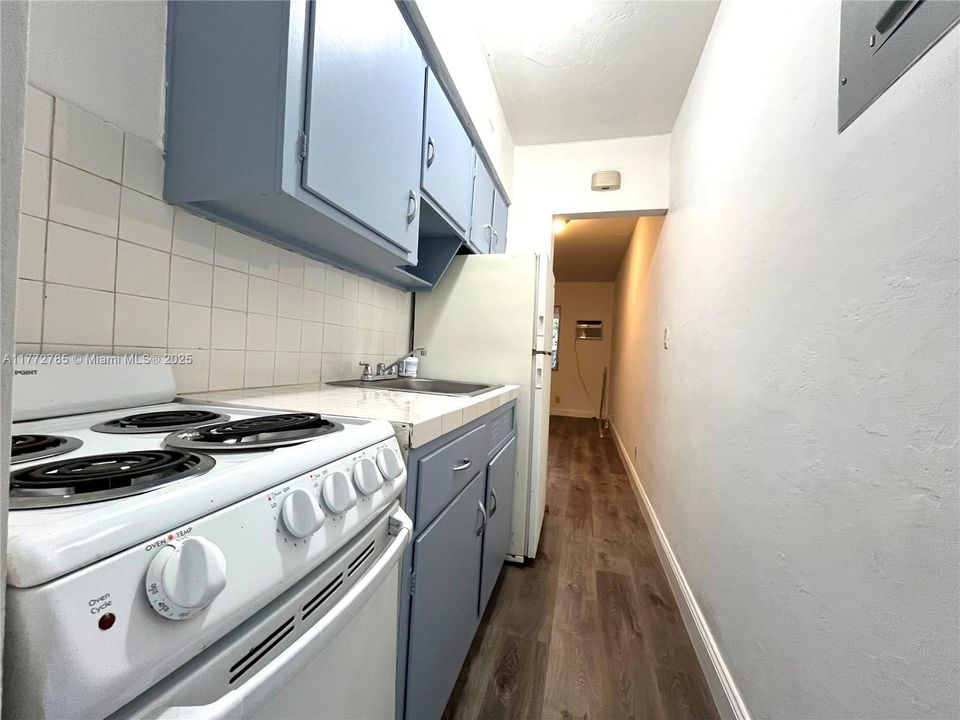 Recientemente alquilado: $1,495 (1 camas, 1 baños, 600 Pies cuadrados)