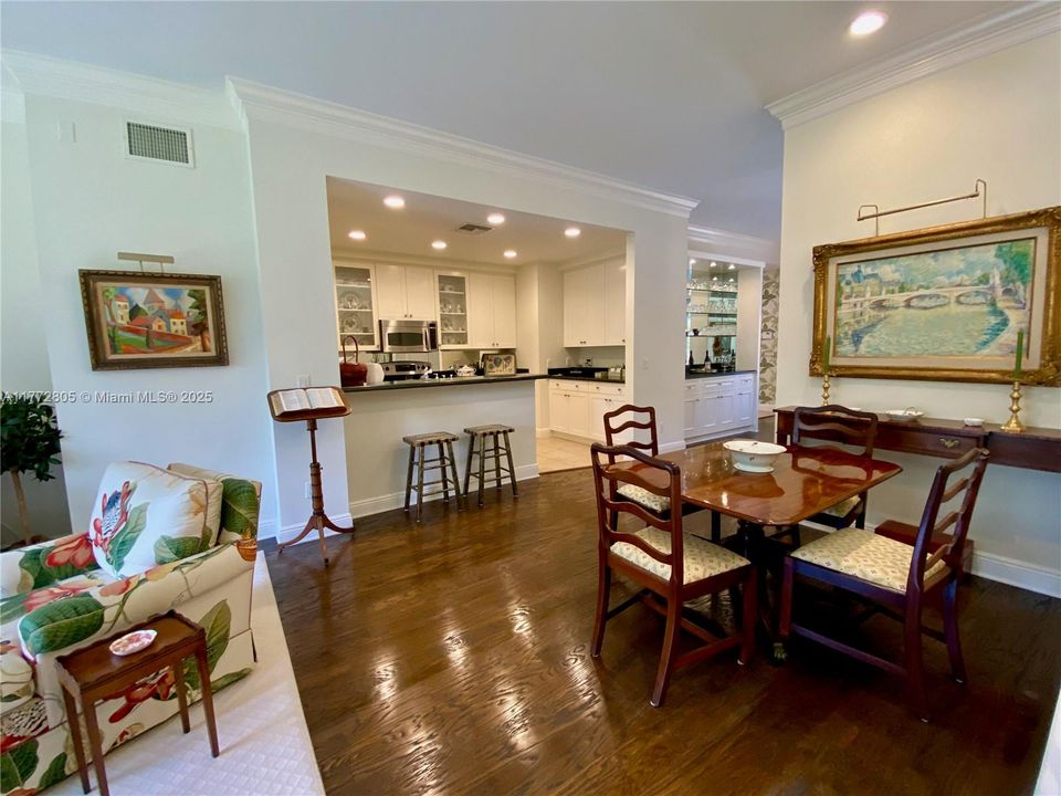 В аренду: $20,000 (3 спален, 2 ванн, 2100 Квадратных фут)