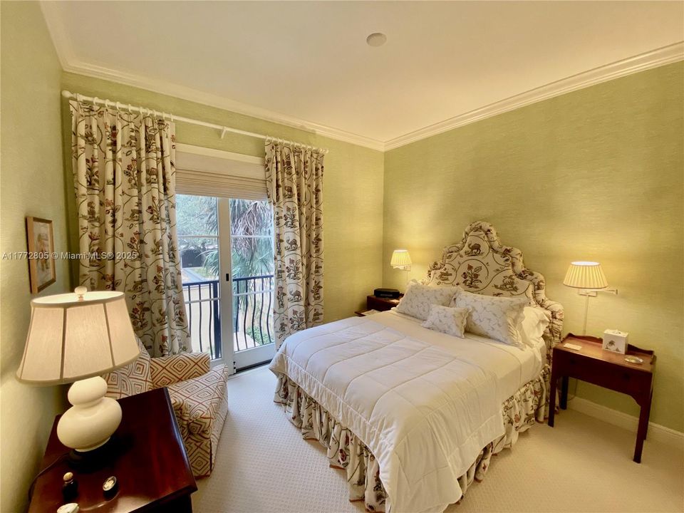 В аренду: $20,000 (3 спален, 2 ванн, 2100 Квадратных фут)