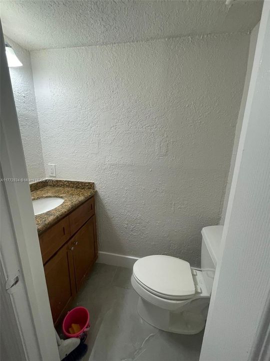 Recientemente alquilado: $2,950 (3 camas, 2 baños, 2554 Pies cuadrados)