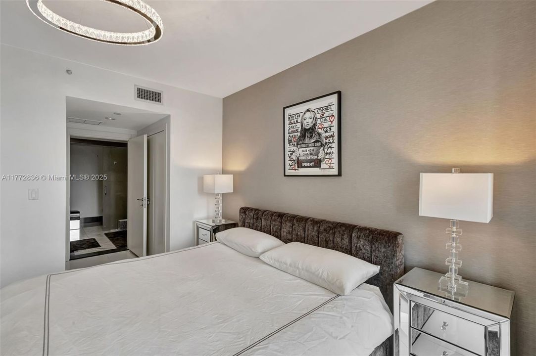 Недавно арендовано: $3,800 (1 спален, 1 ванн, 799 Квадратных фут)