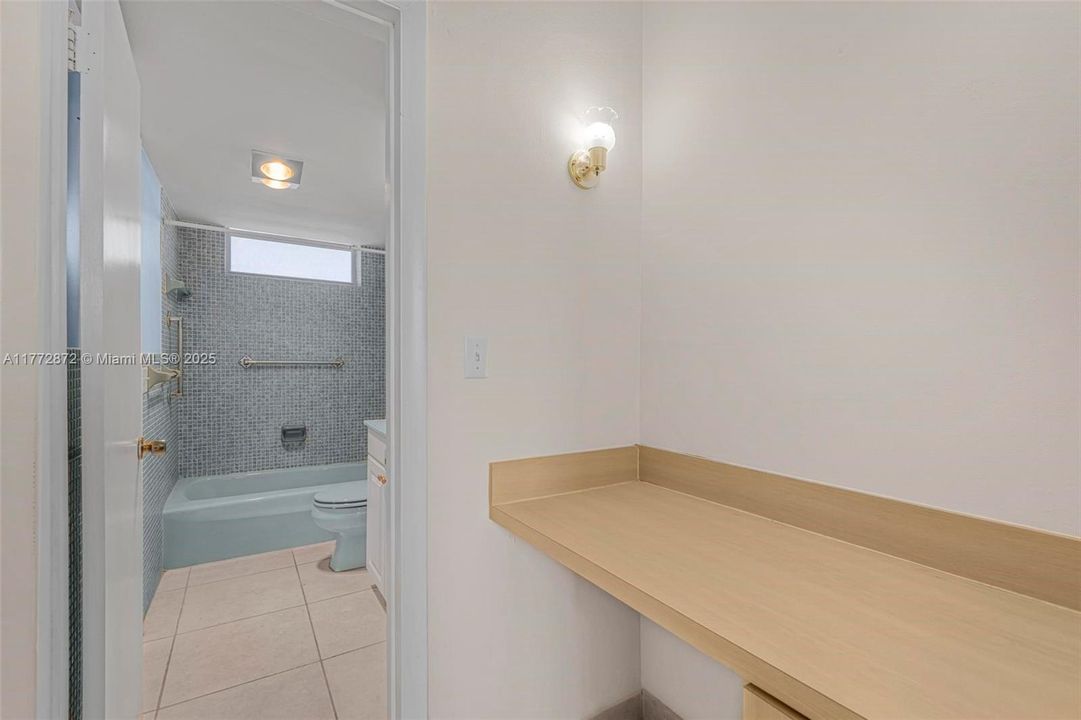 Vendido Recientemente: $179,000 (1 camas, 1 baños, 768 Pies cuadrados)