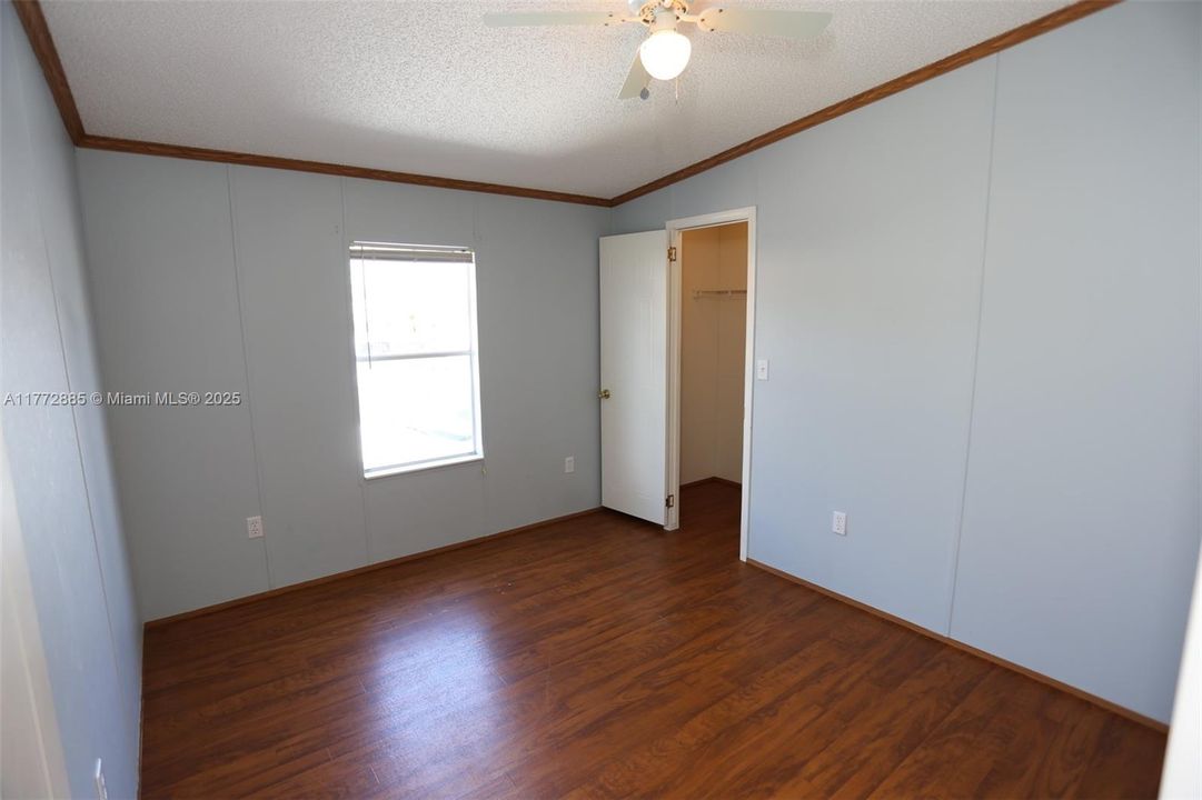 Recently Sold: $245,000 (3 beds, 2 baths, 1344 Square Feet)