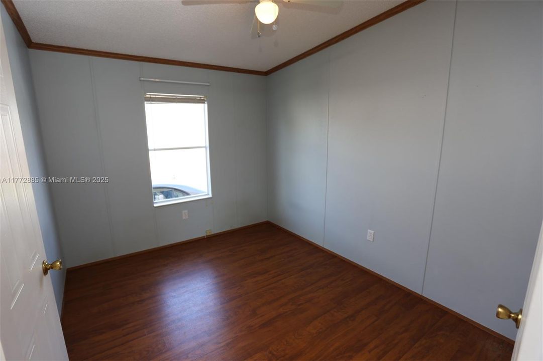 Recently Sold: $245,000 (3 beds, 2 baths, 1344 Square Feet)